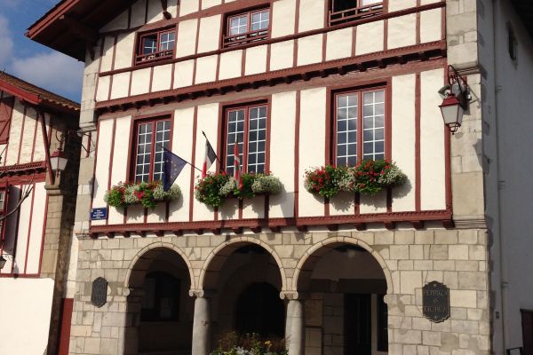 Audit-energetique-de-la-Mairie-d-Urrugne-realise-par-Bureau-d-Etude-CUBI